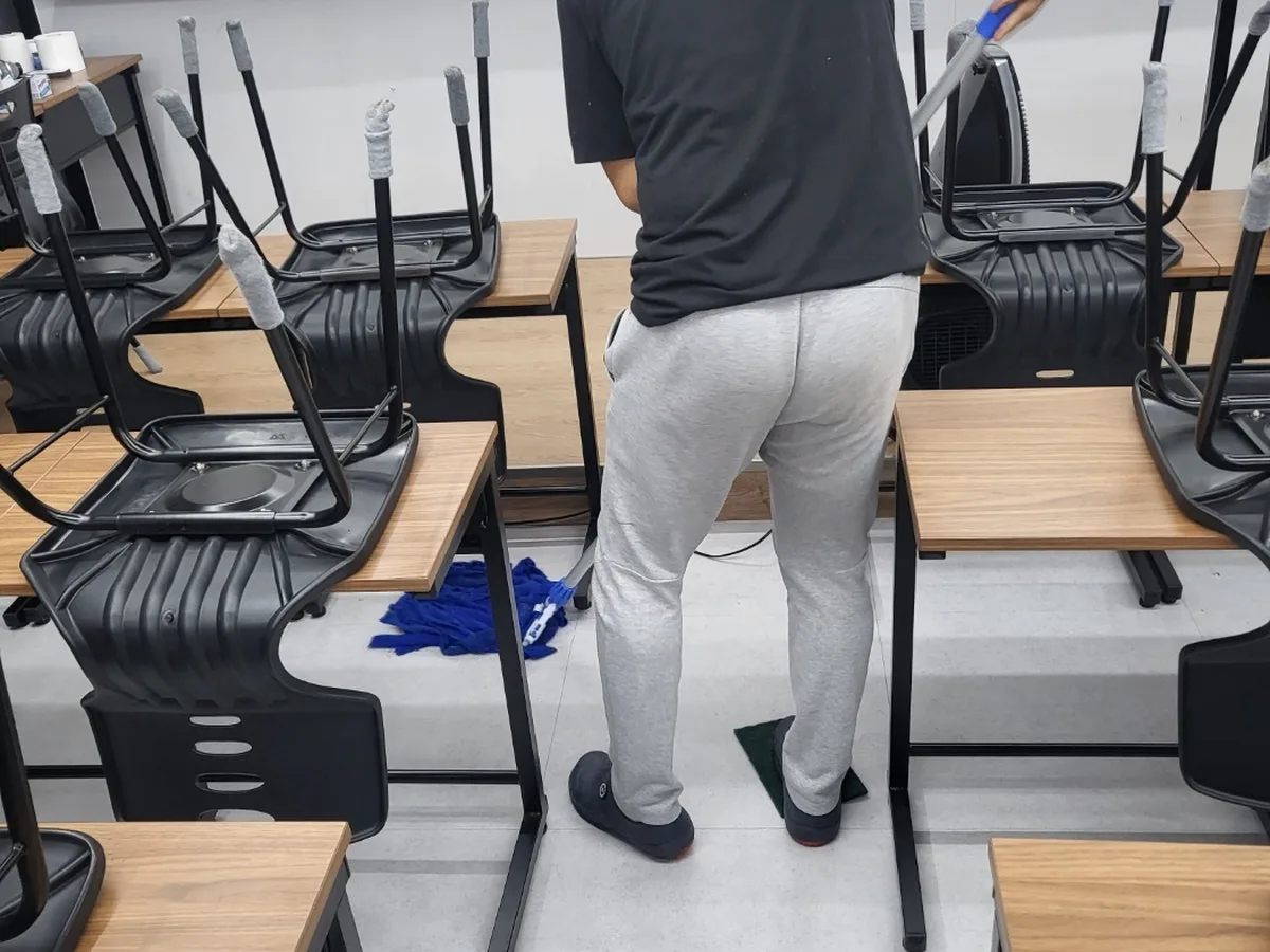 가평군 청평면 학교 교장실·교무실 위생청소 사례 - 행진크린